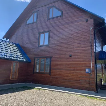 під явором *