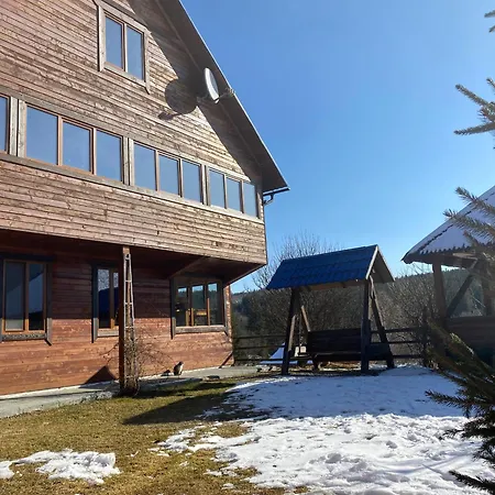 Apartment під явором