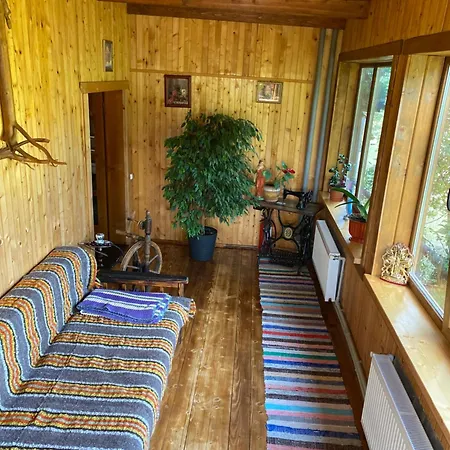 Apartment під явором