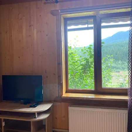 під явором Apartment